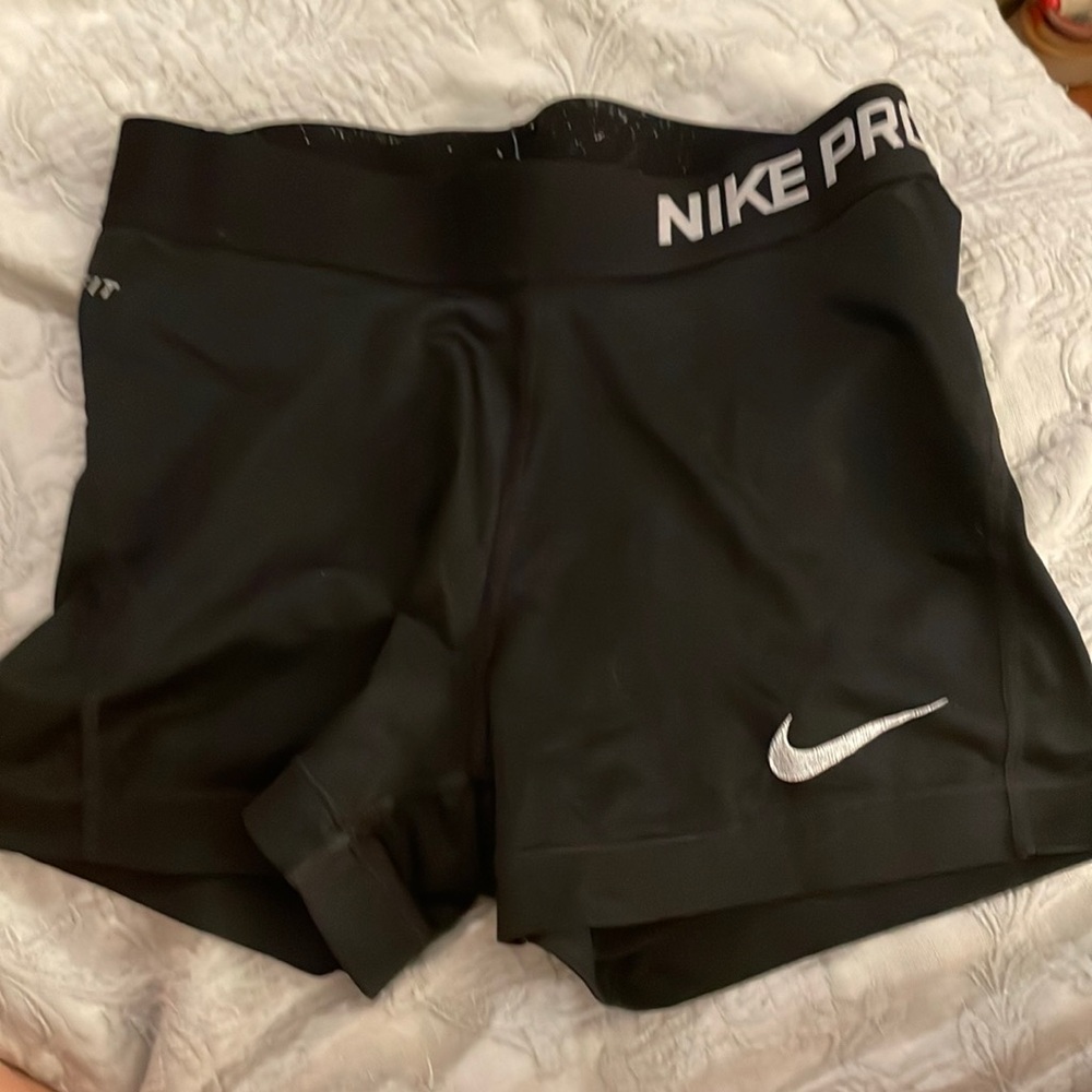Nike pro spanks
